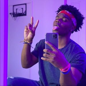 Meet your Posher, Greg